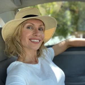 Meet your Posher, Katya